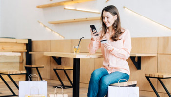 QRSpider: Transformando la experiencia en centros comerciales con códigos QR